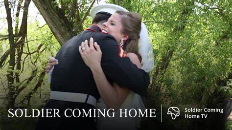 Military brother gives sister 'best surprise' ahead of her wedding