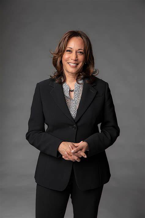 Kamala Harris Says Her White House Will Ensure US Dominance In Blockchain - ZyCrypto