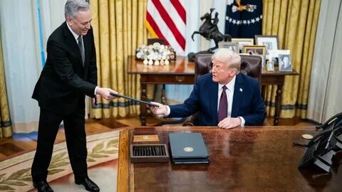 White House crypto czar David Sacks says first priority is stablecoin legislation - CNBC