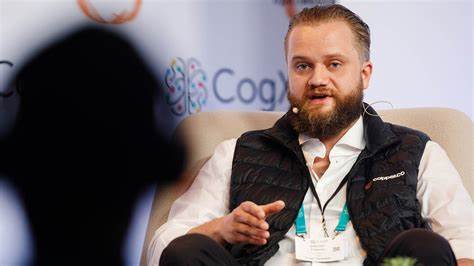 Crypto firm moved $4.2m of assets to digital wallet linked to alleged Russian arms dealer - The Guardian