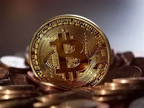 Why Bitcoiners don’t want to be lumped in with other cryptocurrency enthusiasts - Texas Standard