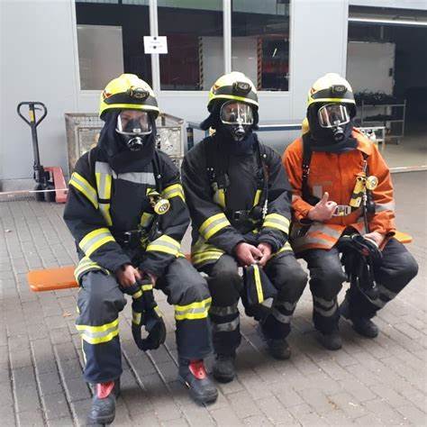 Realbrandausbildung bei der Feuerwehr