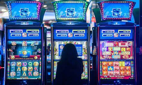 Singapore gives go ahead for cashless gambling at casinos