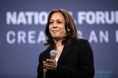 Is a Kamala Harris Presidency Best for Crypto Prices: VanEck Prediction - Cryptonews