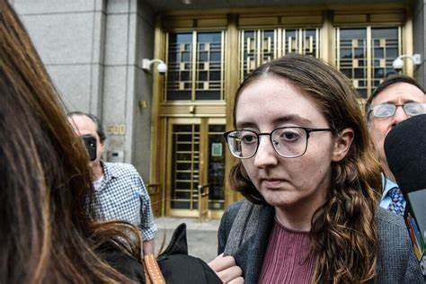 Tearful Caroline Ellison gets 2 years in prison over her role in FTX fraud - Beloit Daily News