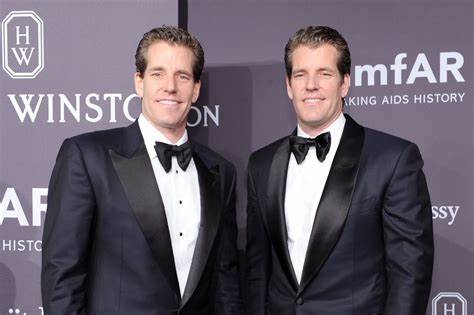 Winklevoss Twins to Help Produce 'Bitcoin Billionaires' Book for Film - CoinDesk