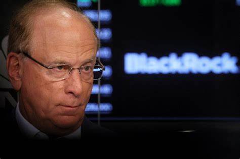 Krypto News: BlackRock-CEO gibt zu sich in Bezug auf Bitcoin geirrt zu haben